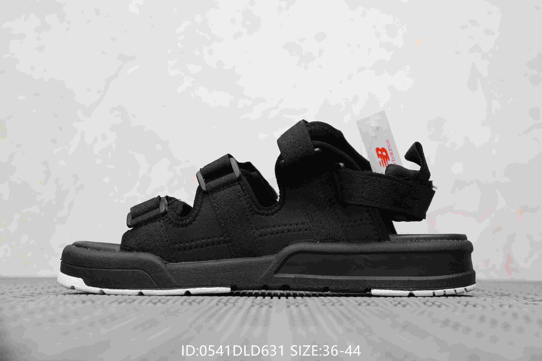80  新百伦New Balance 双杠 魔术贴男女情侣款沙滩凉鞋