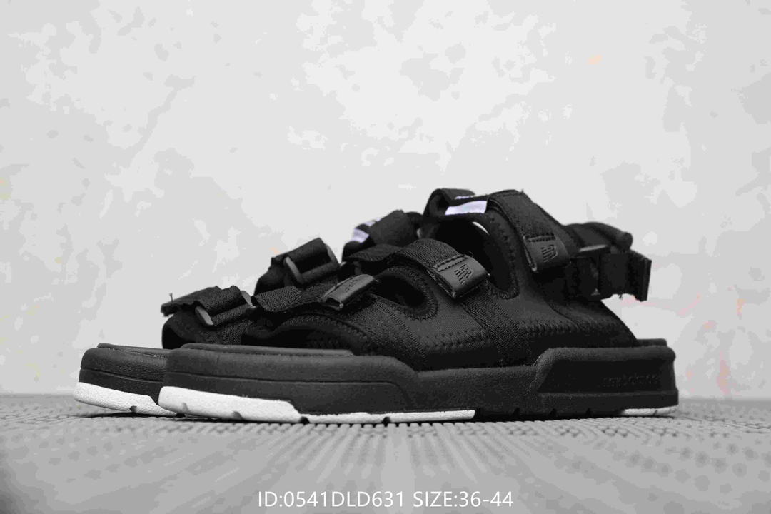 80  新百伦New Balance 双杠 魔术贴男女情侣款沙滩凉鞋