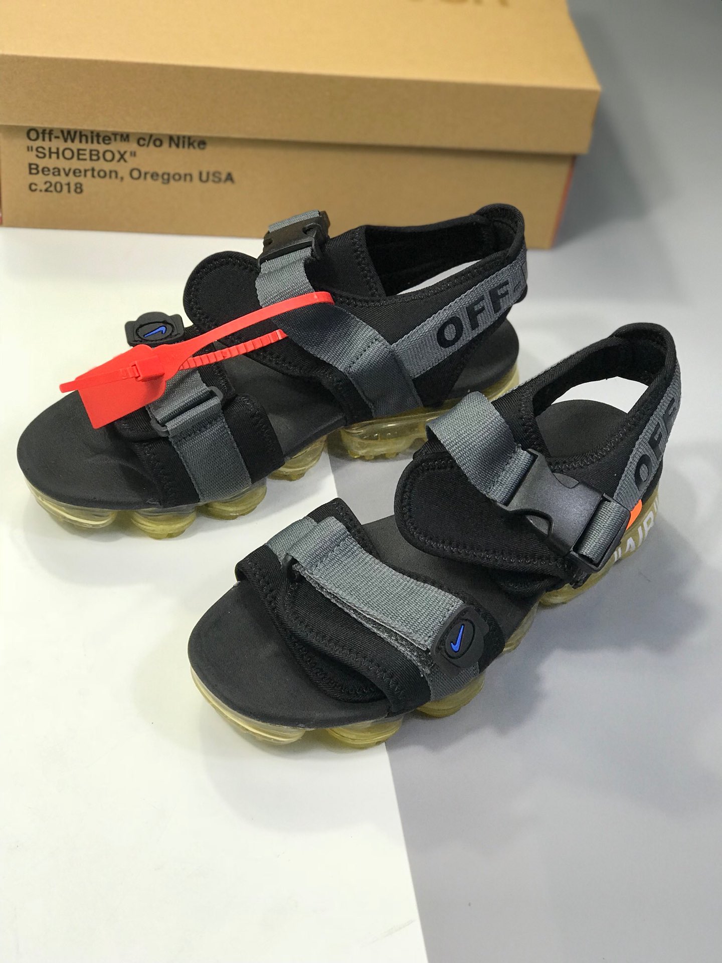 140小潘底 【耐克 Nike BLAZER 】 新品实拍篇 真标带半码2019夏季新品  Virgil Abloh设计师独立品牌蒸汽大气垫前卫沙滩凉鞋