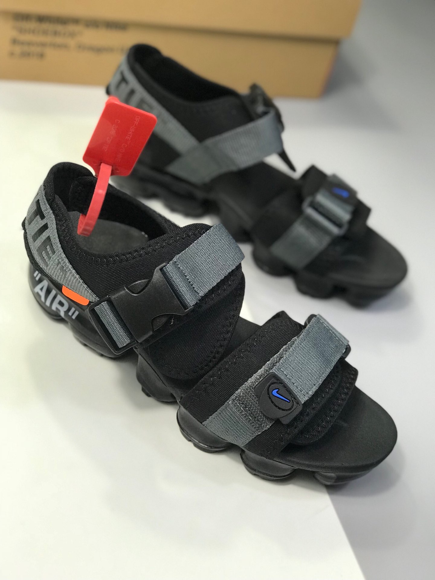 140小潘底 【耐克 Nike BLAZER 】 新品实拍篇 真标带半码2019夏季新品  Virgil Abloh设计师独立品牌蒸汽大气垫前卫沙滩凉鞋