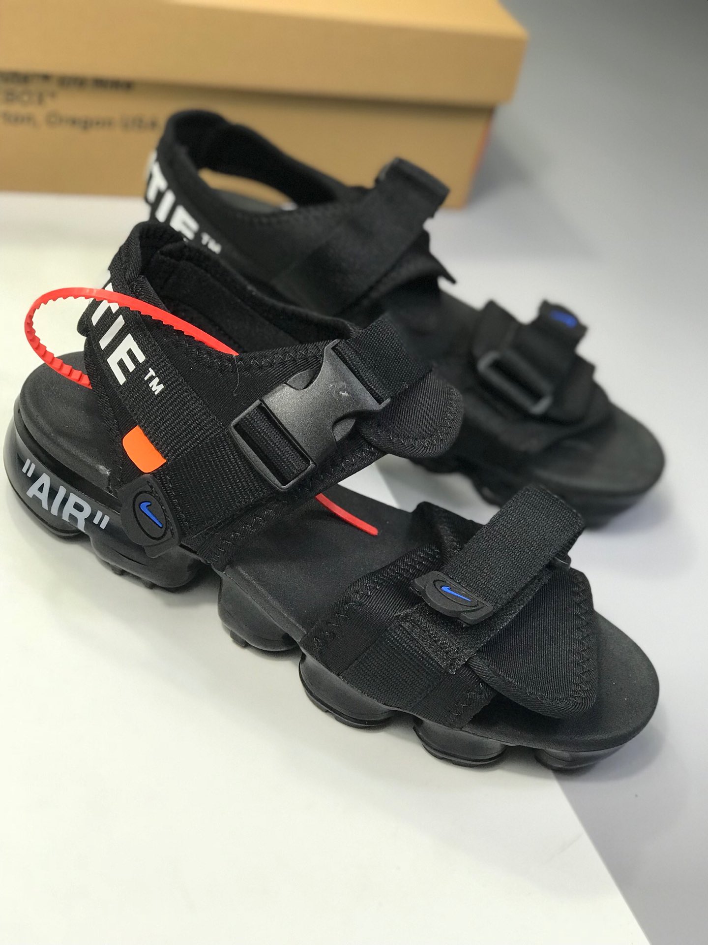 140小潘底 【耐克 Nike BLAZER 】 新品实拍篇 真标带半码2019夏季新品  Virgil Abloh设计师独立品牌蒸汽大气垫前卫沙滩凉鞋