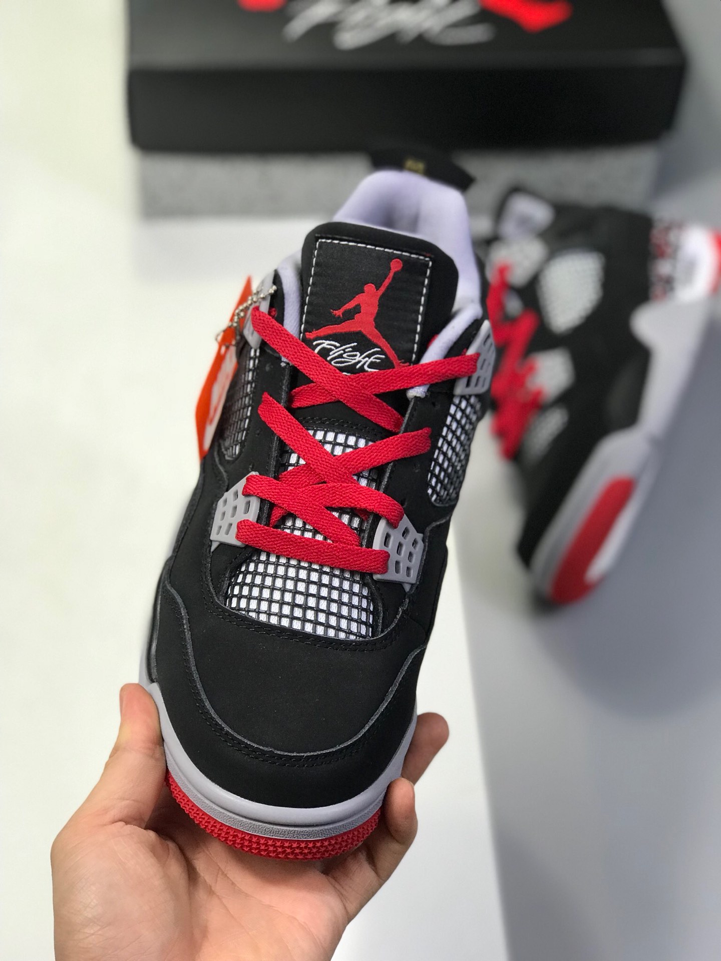 240莞产外贸订单 性价比版本Air Jordan 4 AJ4 完美版型打造，原盒配件齐全 足以碾压市场真标版本
