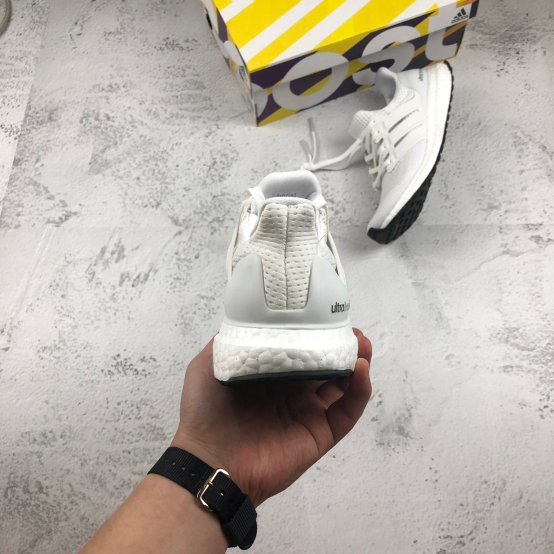 180纯原版本 外贸订单 Adiads Ultra Boost UB1.0  奶白 阿迪真爆缓震慢跑鞋 S77416