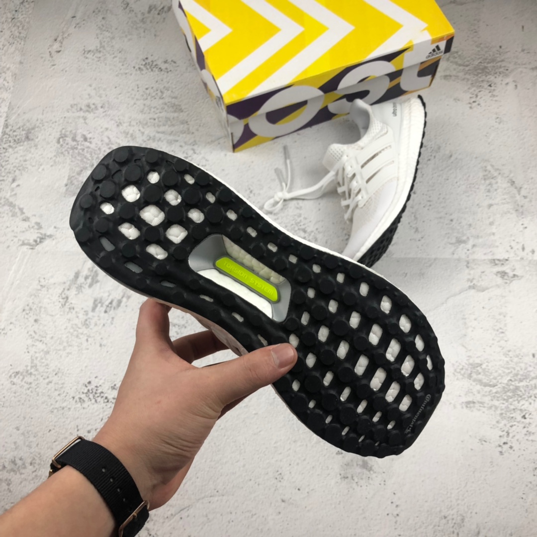 180纯原版本 外贸订单 Adiads Ultra Boost UB1.0  奶白 阿迪真爆缓震慢跑鞋 S77416