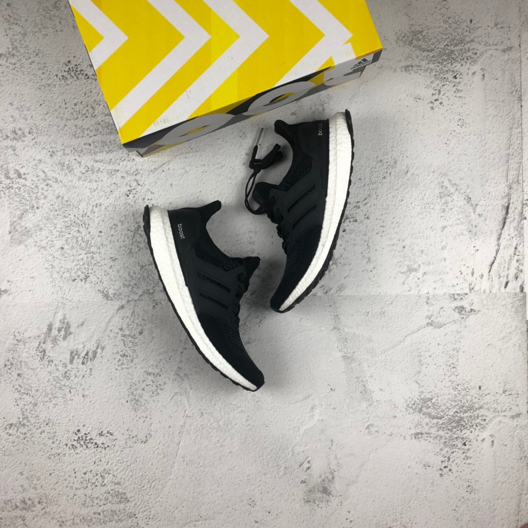 180 纯原版本 外贸订单 Adiads Ultra Boost UB1.0  黑灰 阿迪真爆缓震慢跑鞋 S77417