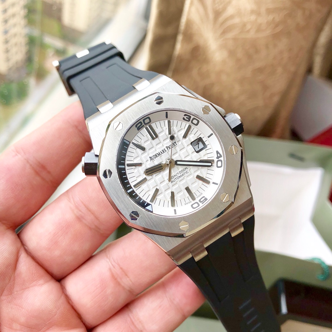 Admite correo directo desde Hong Kong y correo directo desde los Estados Unidos. La serie AP Audemars Piguet Royal Oak …