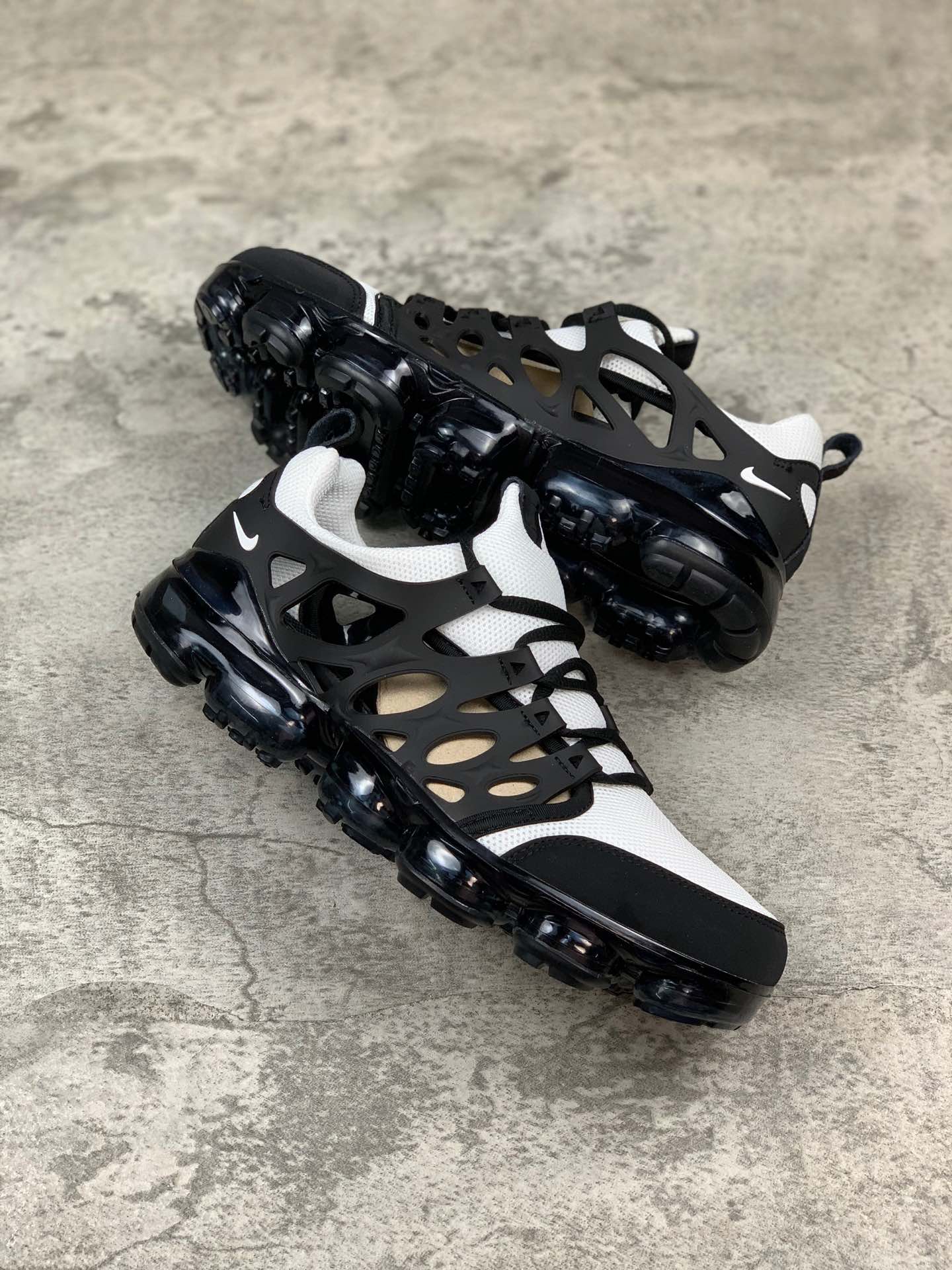 160 Air Zoom Chalapuka 耐克全掌气垫镂空透气缓震跑鞋