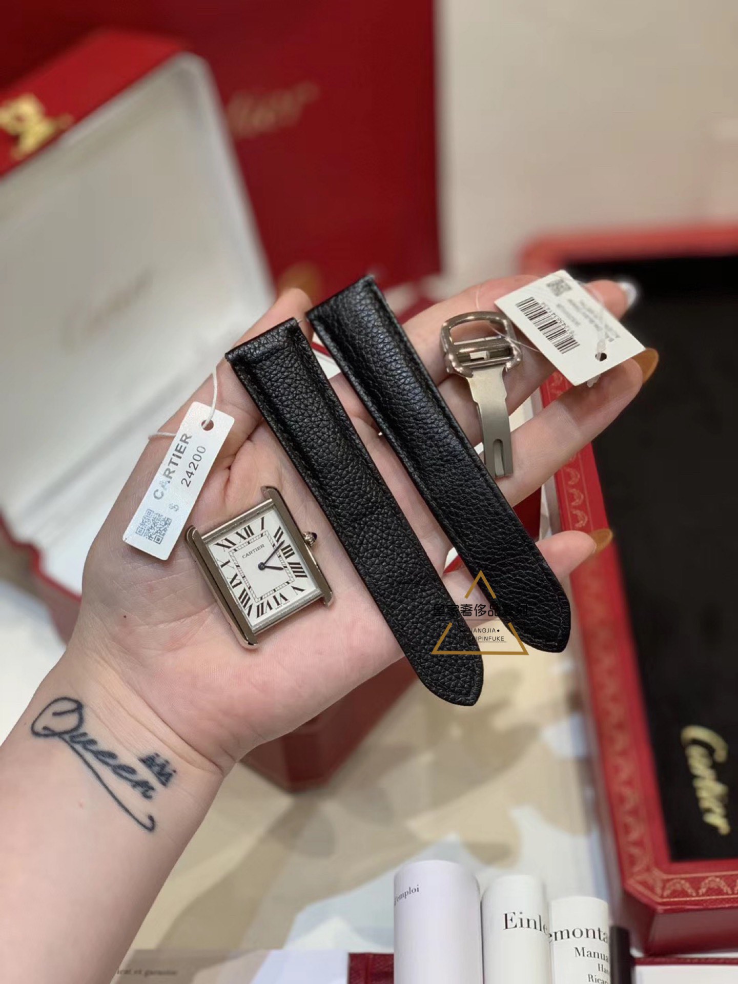 Cartier 独家 港水卡地亚TANK SOLO小号腕表