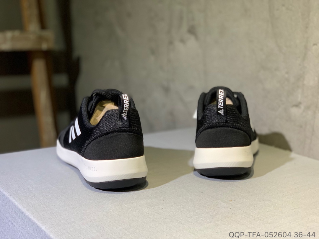 120Adidas Terrex cc Boat 涉水鞋