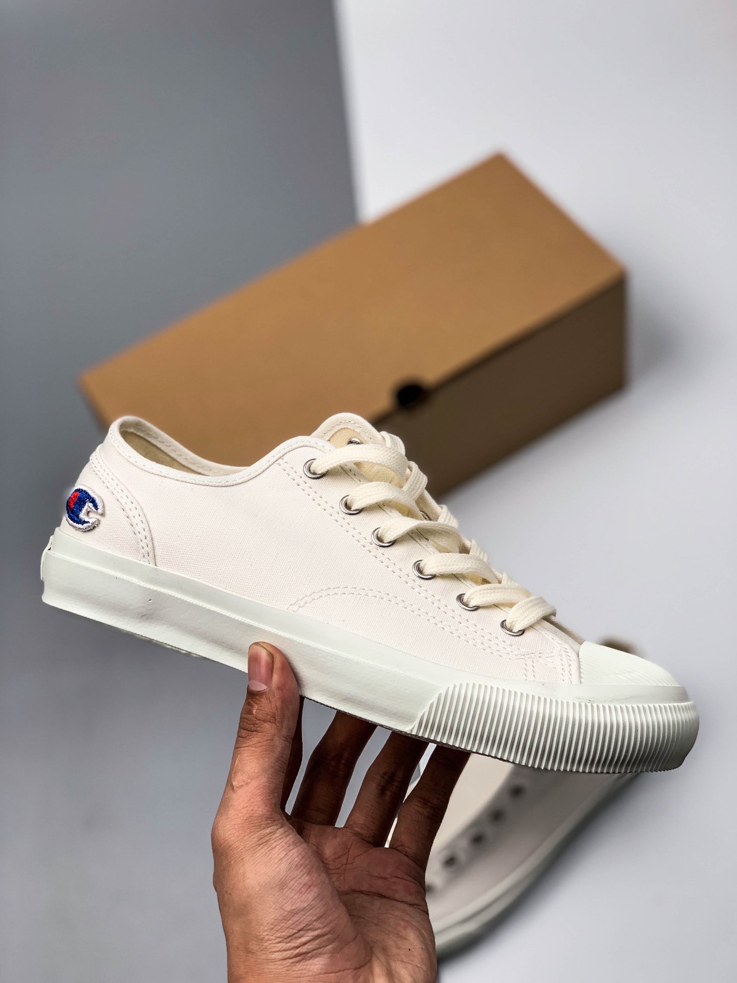 160 Champion 冠军 Logo简约百搭帆布鞋 夏季最爱 好穿好搭配 冠军潮流街头元素