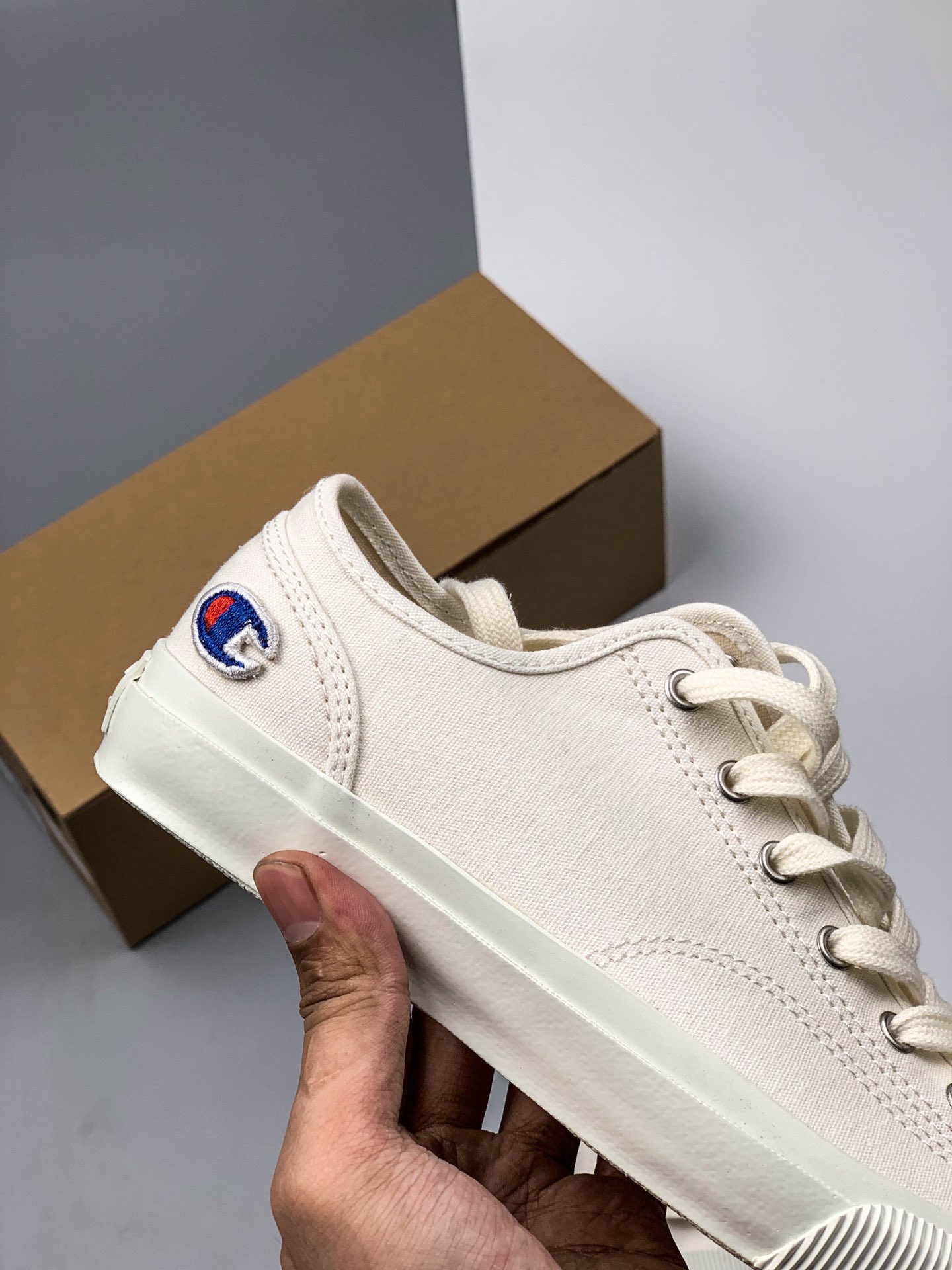 160 Champion 冠军 Logo简约百搭帆布鞋 夏季最爱 好穿好搭配 冠军潮流街头元素