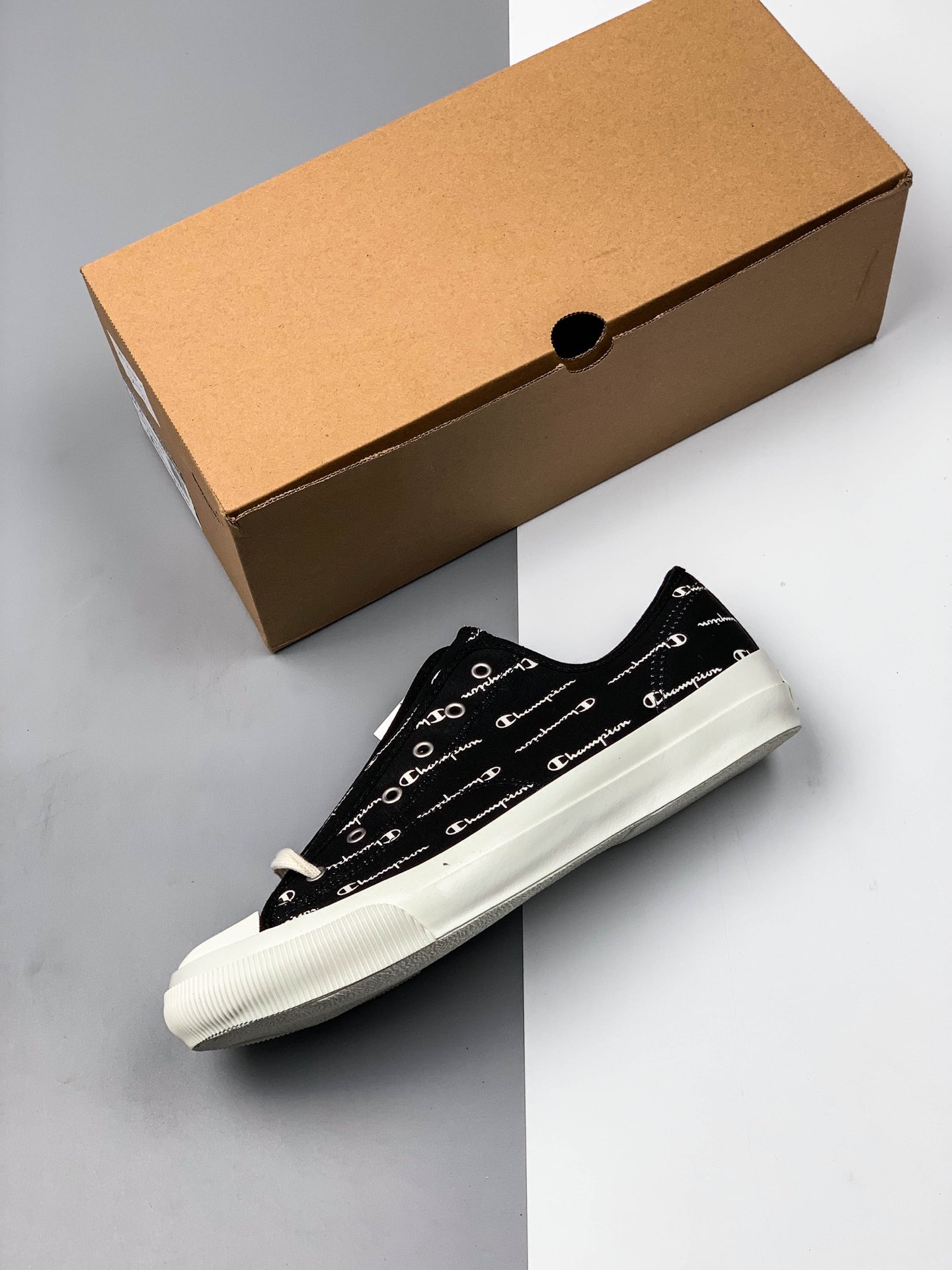 160 Champion 冠军 Logo简约百搭帆布鞋 夏季最爱 好穿好搭配 冠军潮流街头元素