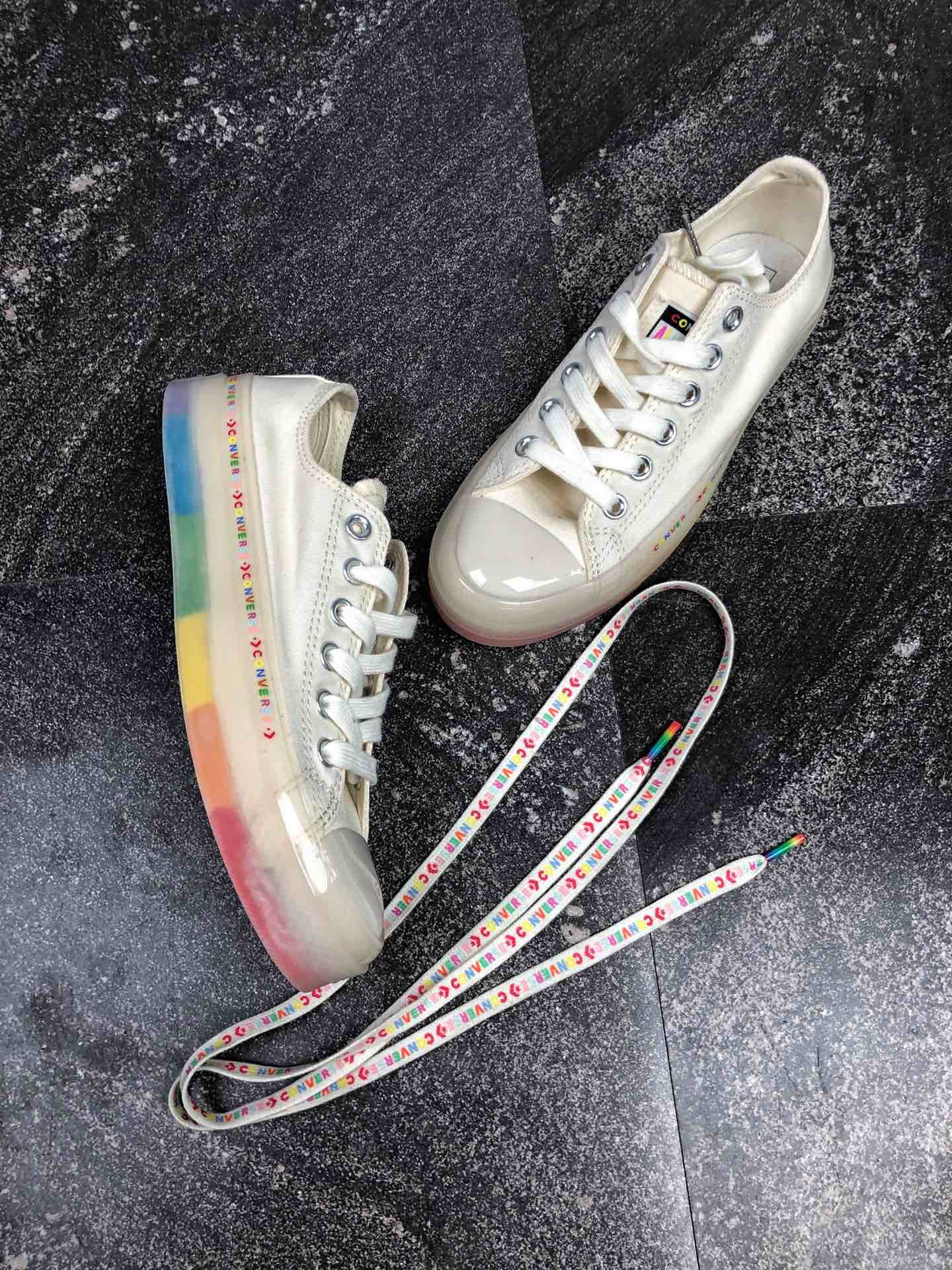 200  Converse 匡威 彩色串标果冻彩虹底 匡威女孩必入！