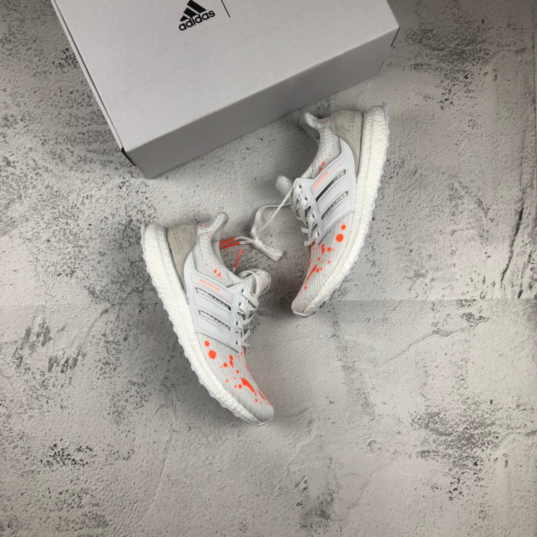 220  UB4.0泼墨#  余文乐品牌联名 MADNESS x Adidas Ultra Boost 4.0 爆米花百搭高弹透气飞织慢跑鞋 货号：EF0143