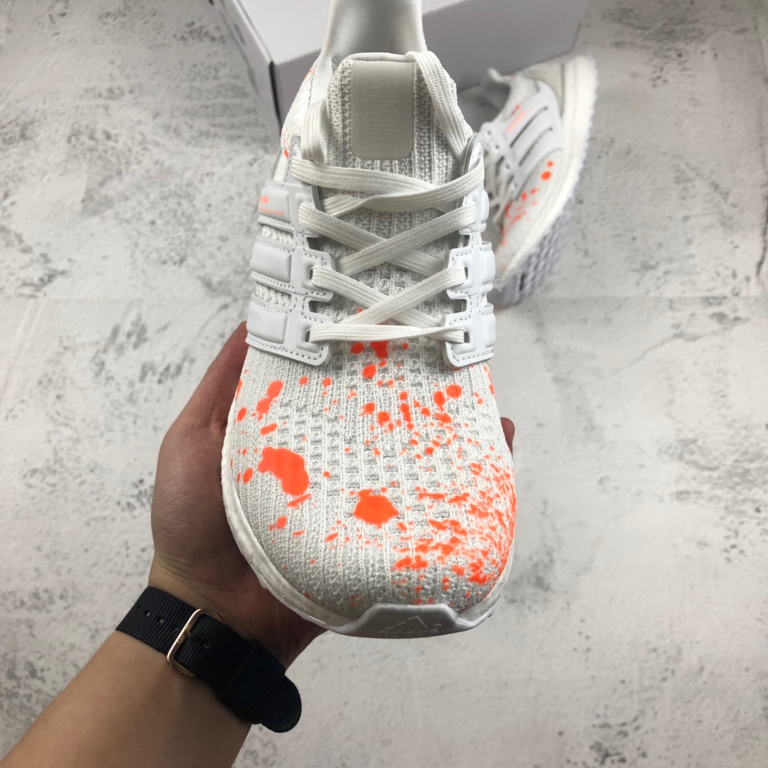 220  UB4.0泼墨#  余文乐品牌联名 MADNESS x Adidas Ultra Boost 4.0 爆米花百搭高弹透气飞织慢跑鞋 货号：EF0143