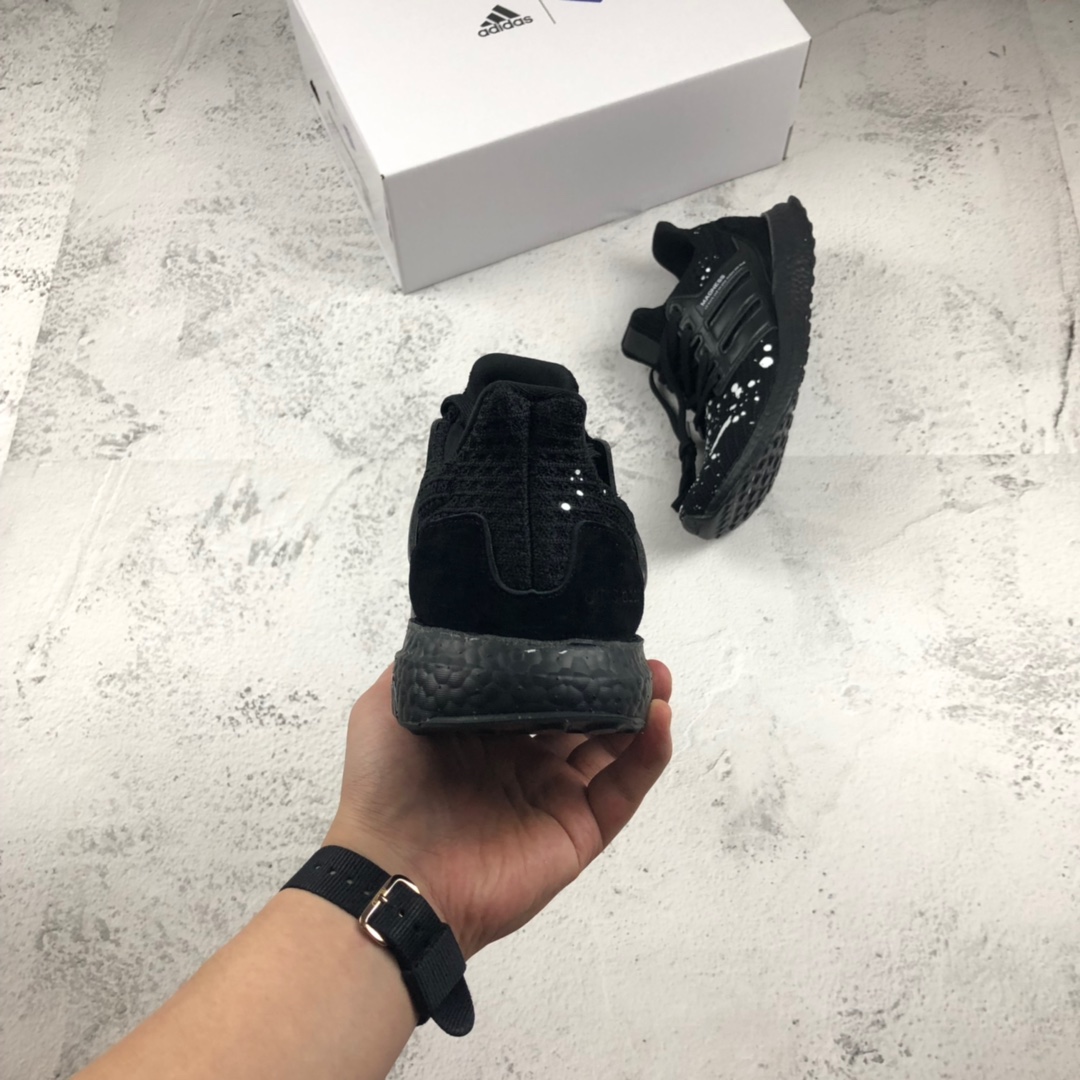 220  UB4.0泼墨#  余文乐品牌联名 MADNESS x Adidas Ultra Boost 4.0 爆米花百搭高弹透气飞织慢跑鞋， 货号：EF0144