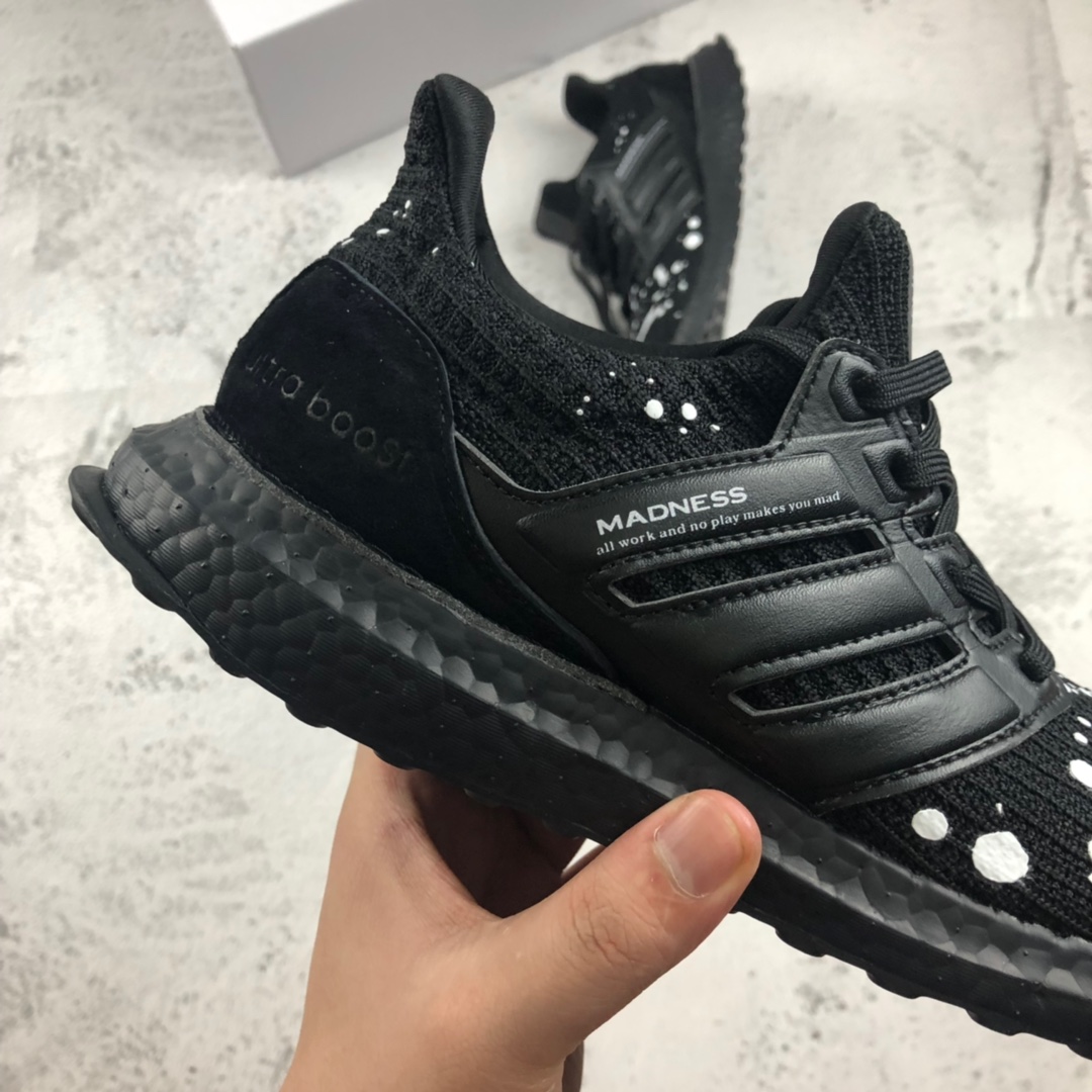 220  UB4.0泼墨#  余文乐品牌联名 MADNESS x Adidas Ultra Boost 4.0 爆米花百搭高弹透气飞织慢跑鞋， 货号：EF0144
