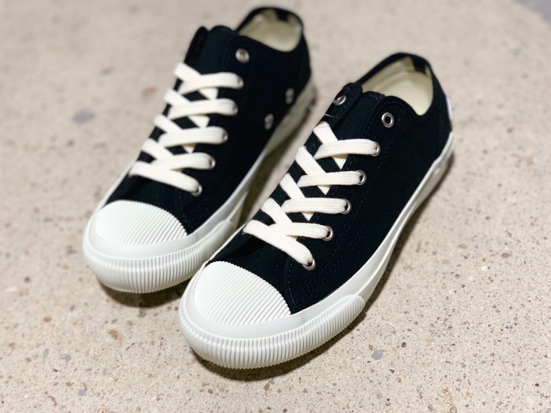 160 Champion 冠军 Logo简约百搭帆布鞋 夏季最爱 好穿好搭配 冠军潮流街头元素