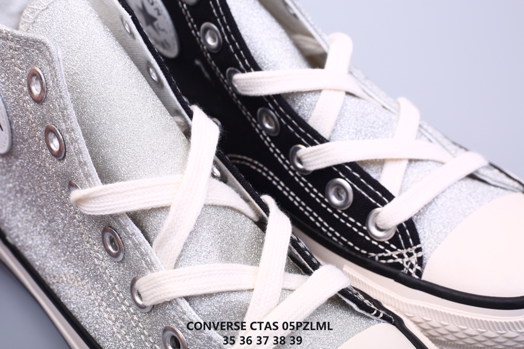 80 Converse x Chiara Ferragni 匡威联名款亮片拼接高帮板鞋 bingbing的亮片拼接帆布加上萌萌的大眼睛魔术贴