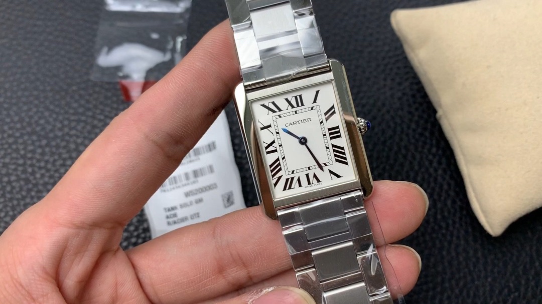 Cartier 卡地亚坦克系列女款钢带腕表