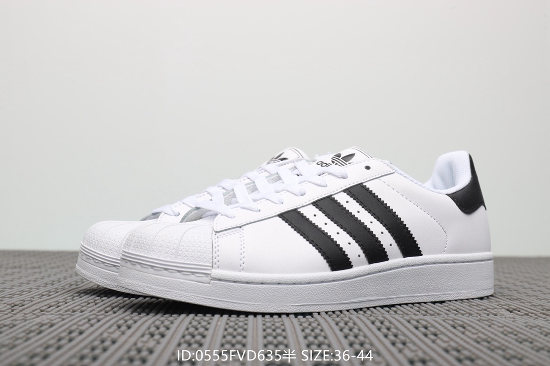 70  阿迪达斯Adidas Superstar 经典款休闲小白鞋 带半码 三叶草贝壳头板鞋