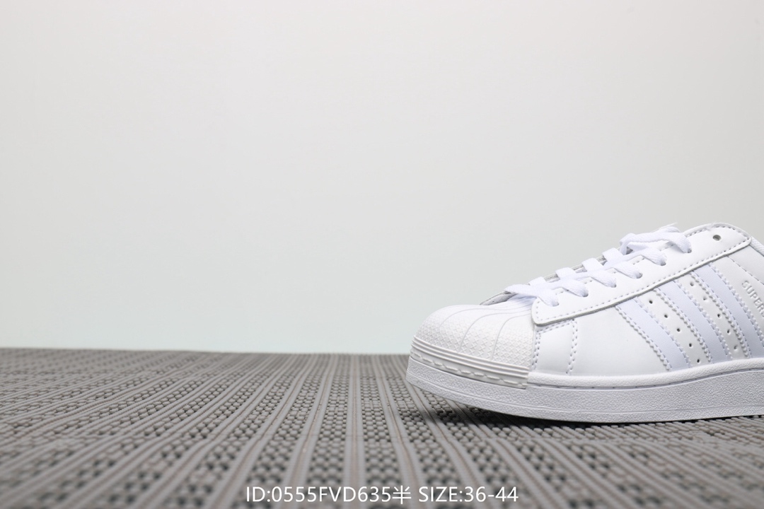 70  阿迪达斯Adidas Superstar 经典款休闲小白鞋 带半码 三叶草贝壳头板鞋