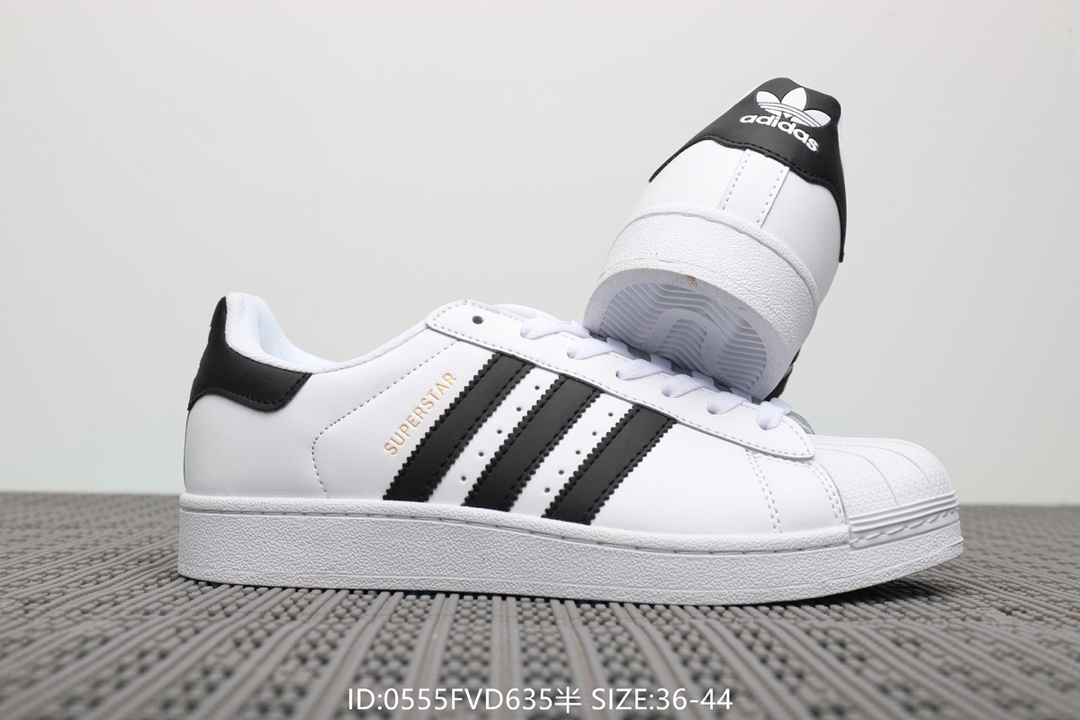 70  阿迪达斯Adidas Superstar 经典款休闲小白鞋 带半码 三叶草贝壳头板鞋