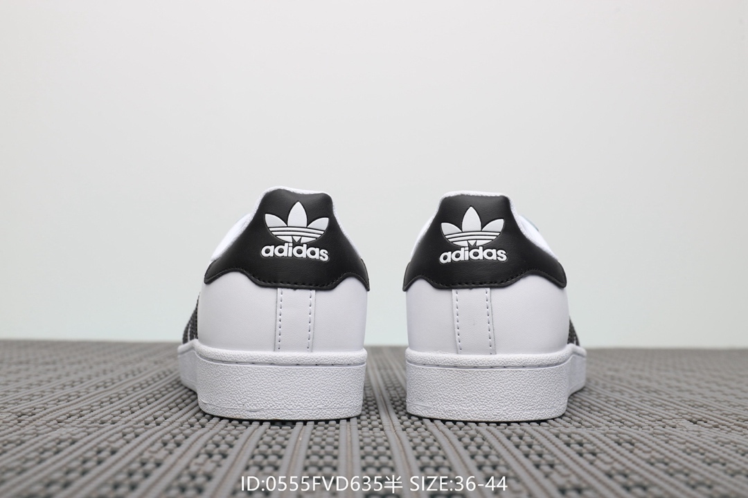 70  阿迪达斯Adidas Superstar 经典款休闲小白鞋 带半码 三叶草贝壳头板鞋