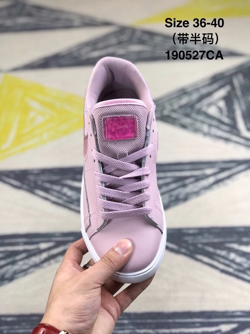 90 耐克 女鞋 NIKE BLAZER LOW开拓者果冻勾低帮板鞋