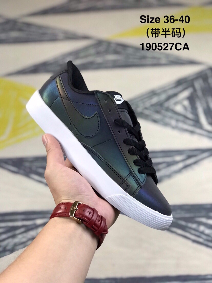 90 耐克 女鞋 NIKE BLAZER LOW开拓者果冻勾低帮板鞋