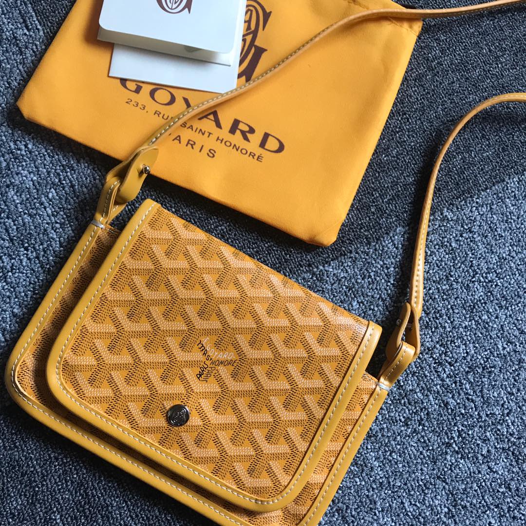 GOYARD戈雅三层包小挎包到货，這款小包正版特别难买 小小的其实超能装。一共3个小口袋+背面还有个插袋