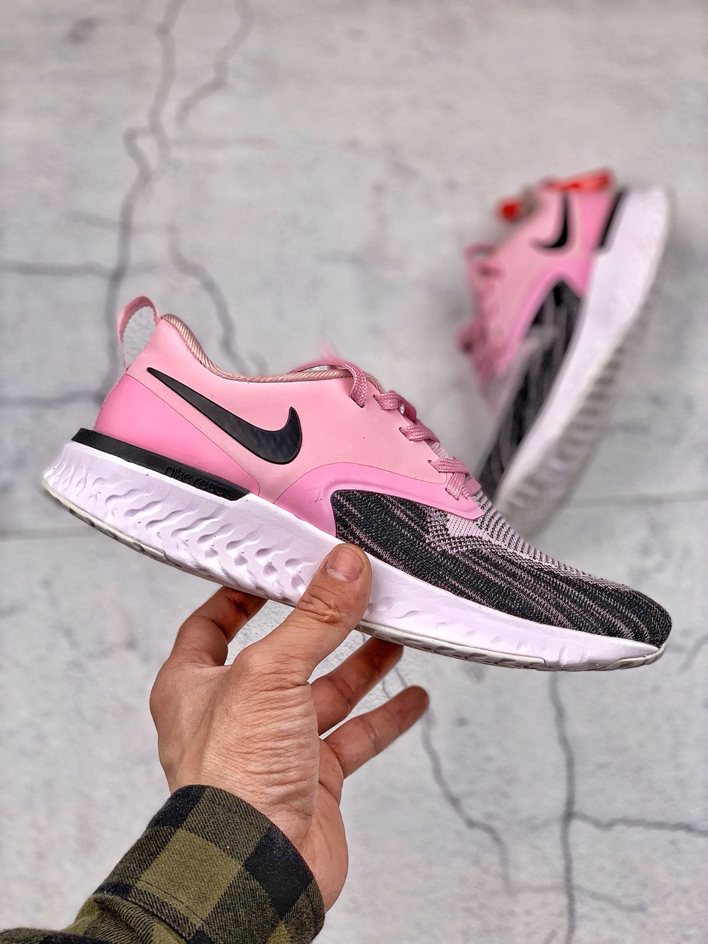 180 耐克公司级NIKE Odyssey React Flyknit 2奥德赛瑞亚二代高弹休闲运动慢跑鞋