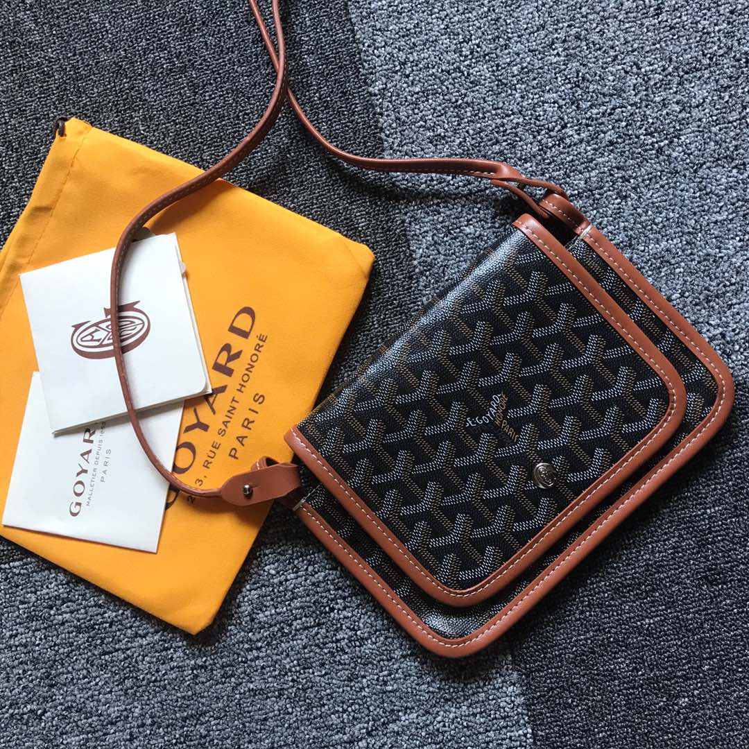 GOYARD戈雅三层包小挎包到货，這款小包正版特别难买 小小的其实超能装。一共3个小口袋+背面还有个插袋