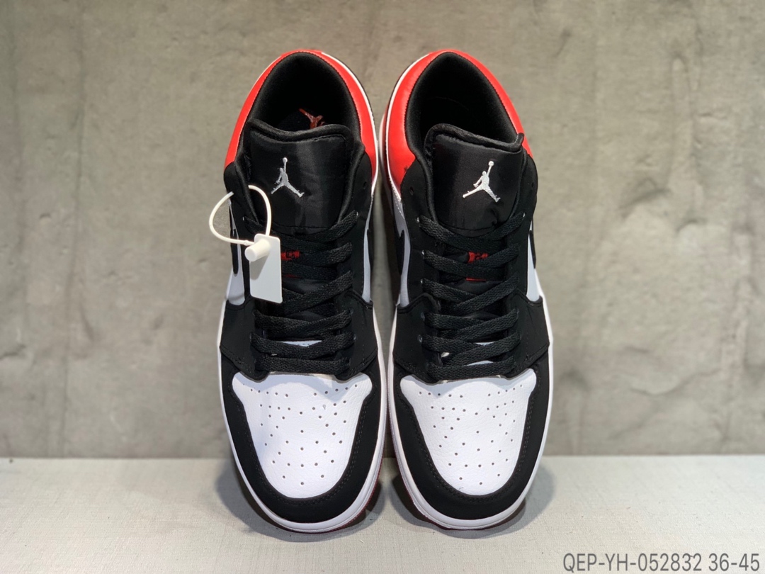 150Air Jordan 1 Low 乔丹一代低帮篮球鞋