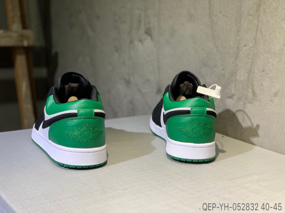 150Air Jordan 1 Low 乔丹一代低帮篮球鞋