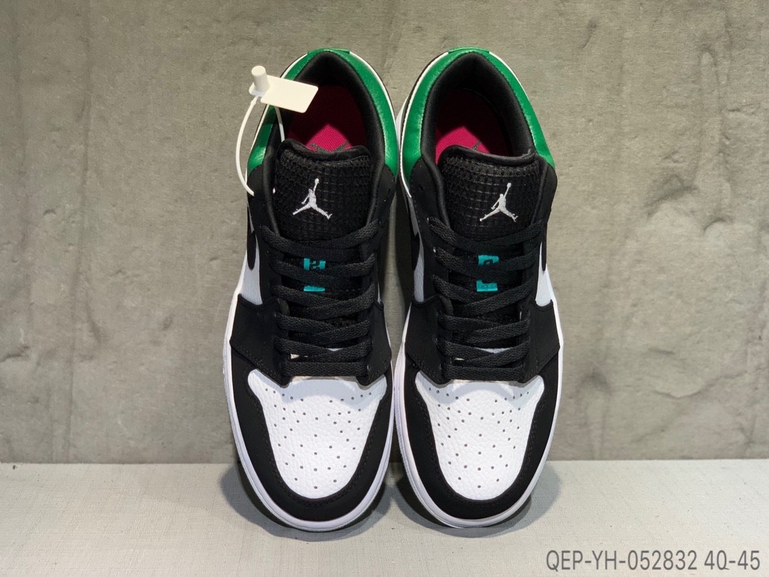 150Air Jordan 1 Low 乔丹一代低帮篮球鞋