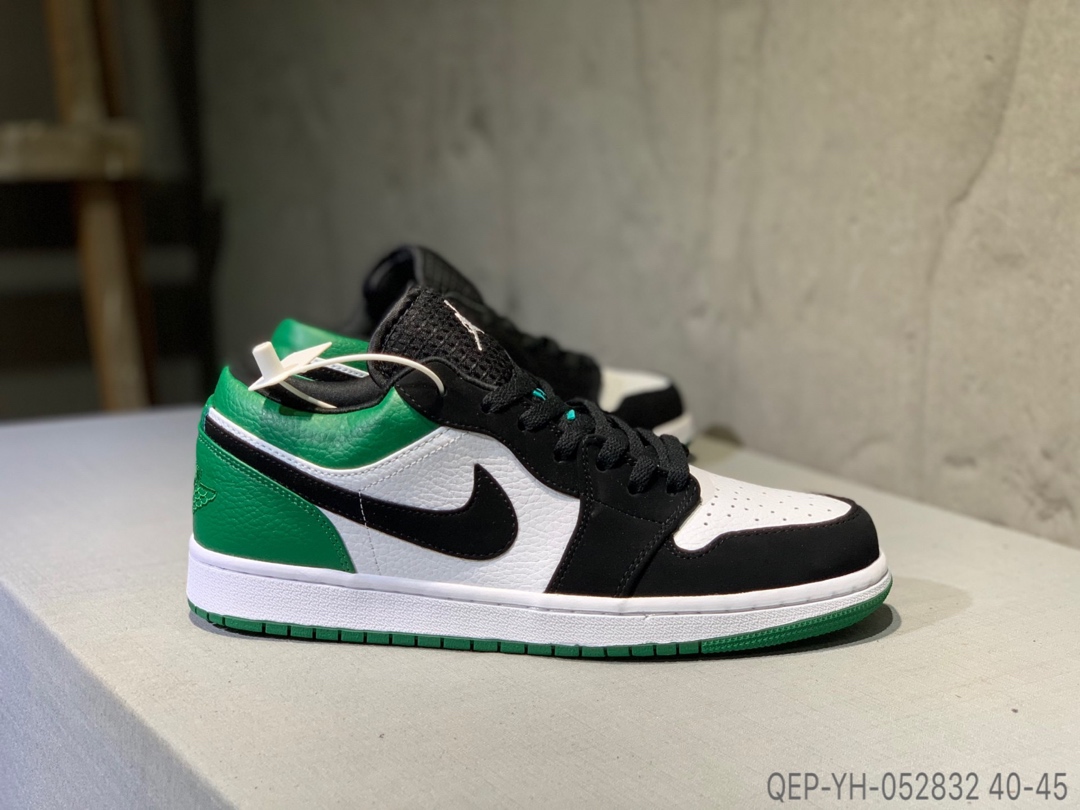 150Air Jordan 1 Low 乔丹一代低帮篮球鞋