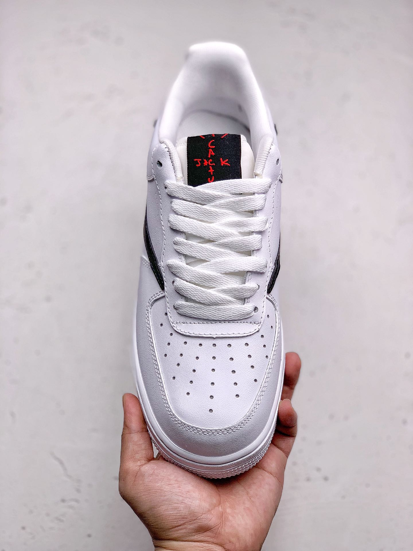 220 Nike Air Force 1 Low 倒钩搭配春季新品 公司级 Nike Air Force 1 Low 倒钩 空军低帮休闲板鞋 AQ8896 100