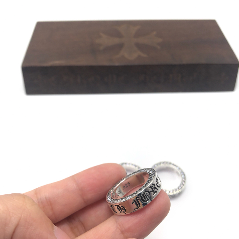 Chrome Hearts 品质chrome hearts 镶石forever 永恒戒指