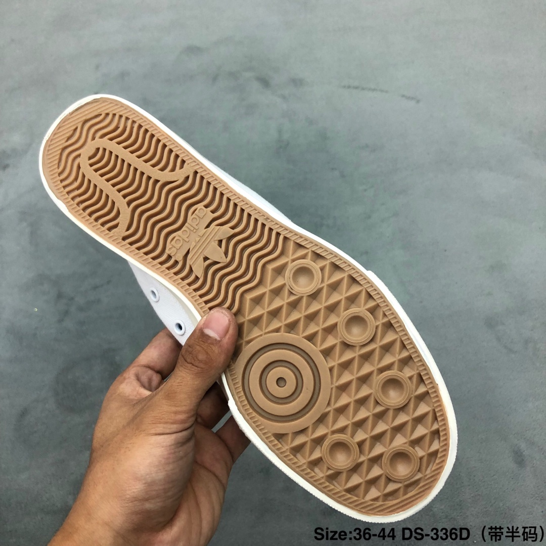120码数：男女鞋36-44码（带半码）简介：阿迪达斯/Adidas NIZZA 帆布2019高帮新款时尚板鞋