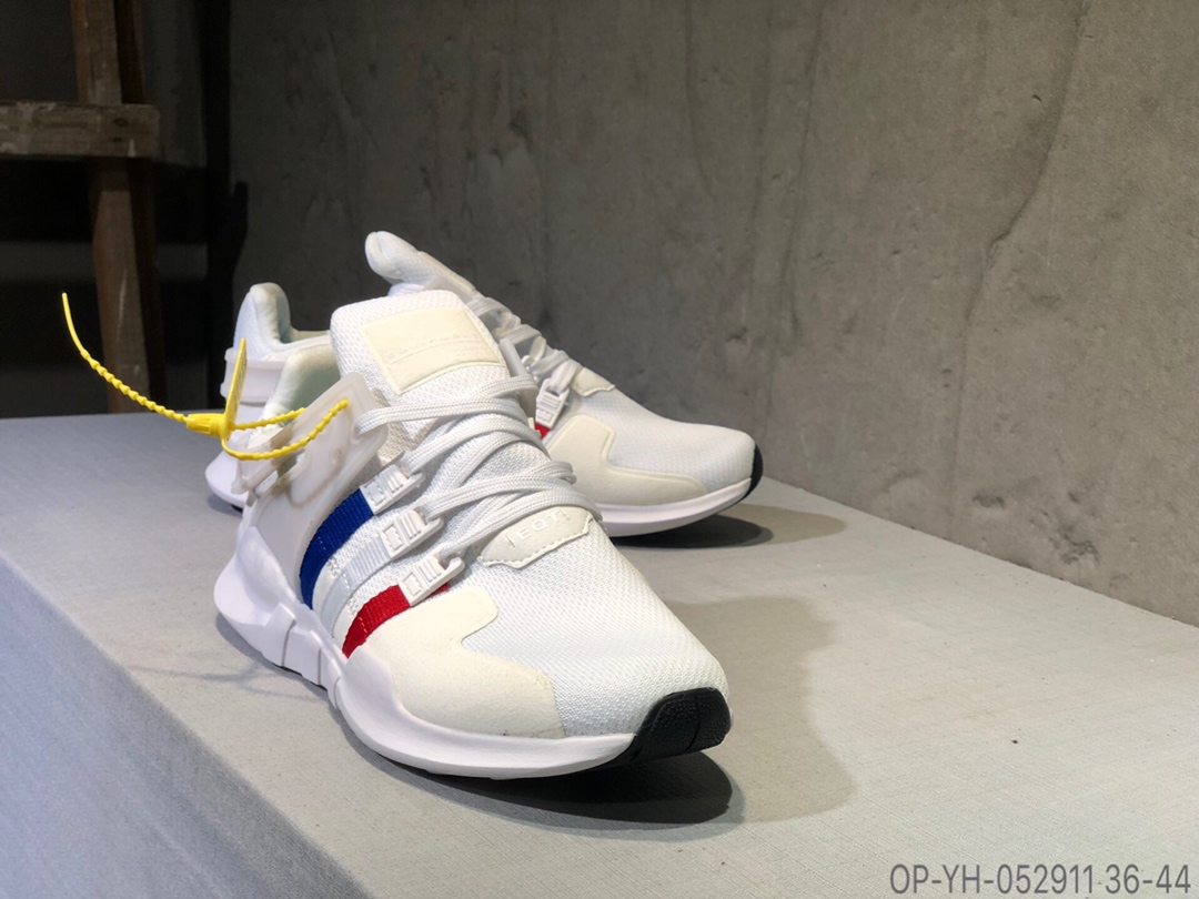 100福利特价  Adidas EQT系列 针织面跑鞋
