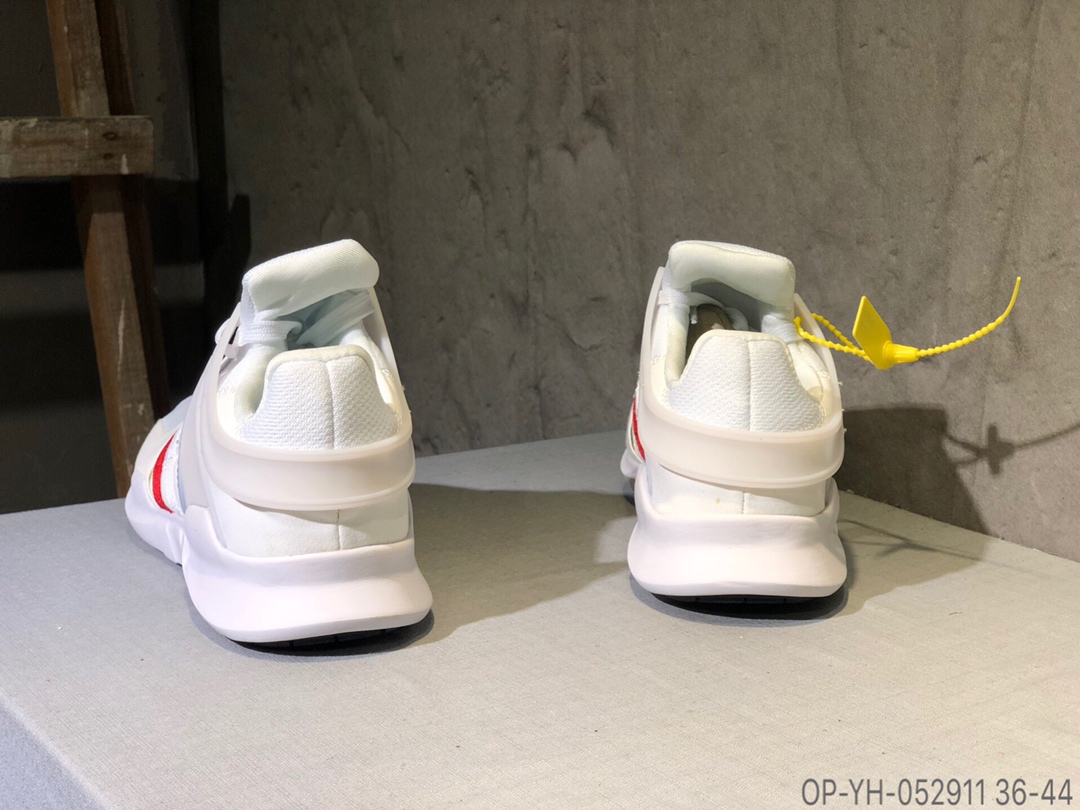 100福利特价  Adidas EQT系列 针织面跑鞋