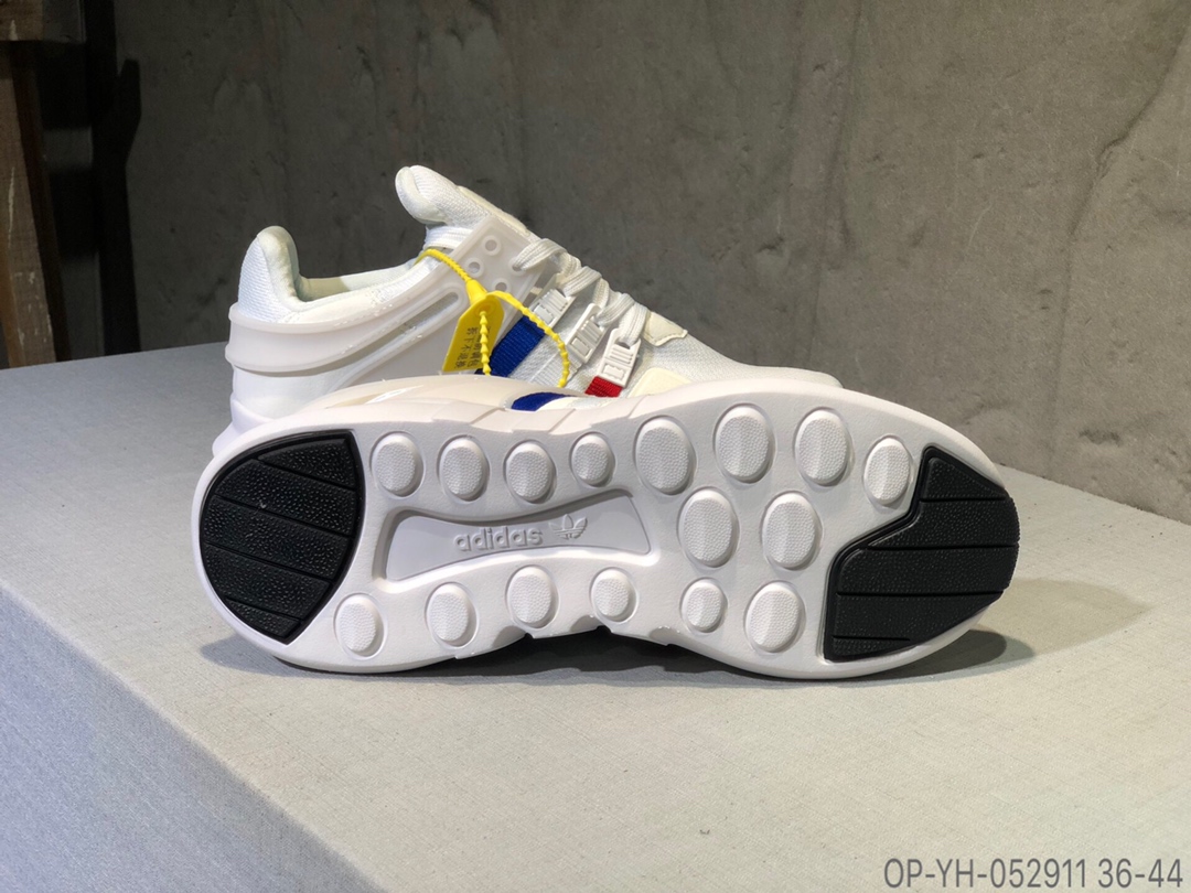 100福利特价  Adidas EQT系列 针织面跑鞋