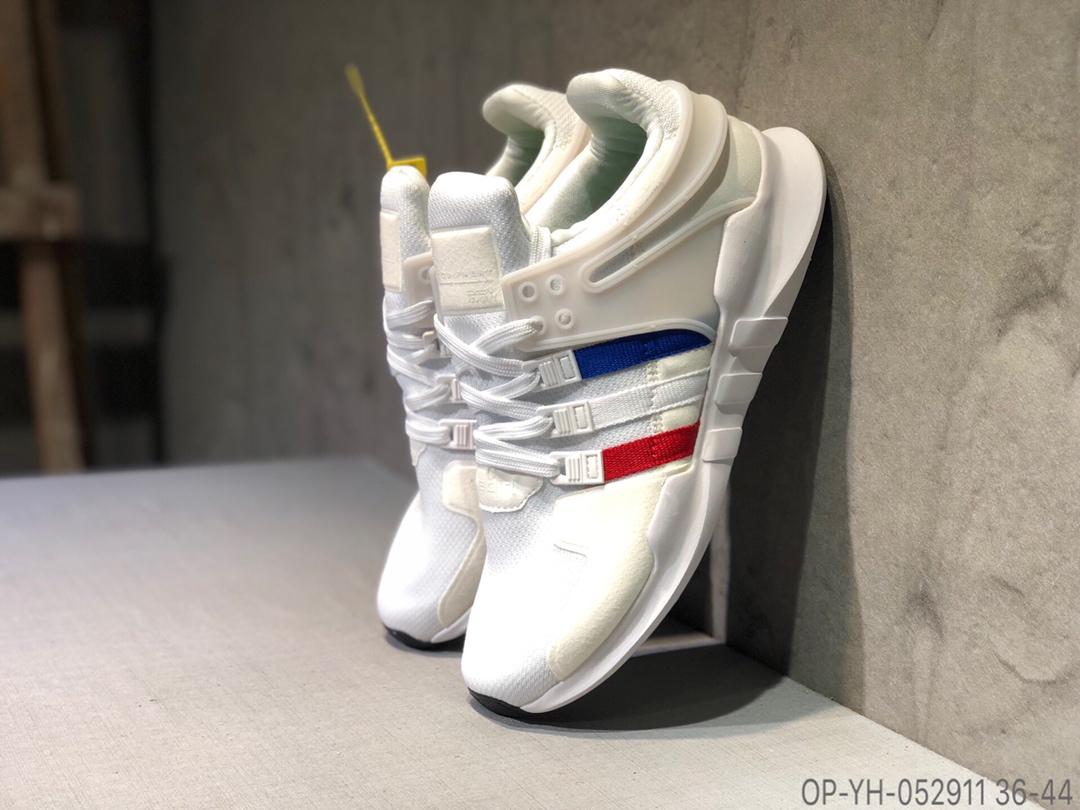 100福利特价  Adidas EQT系列 针织面跑鞋