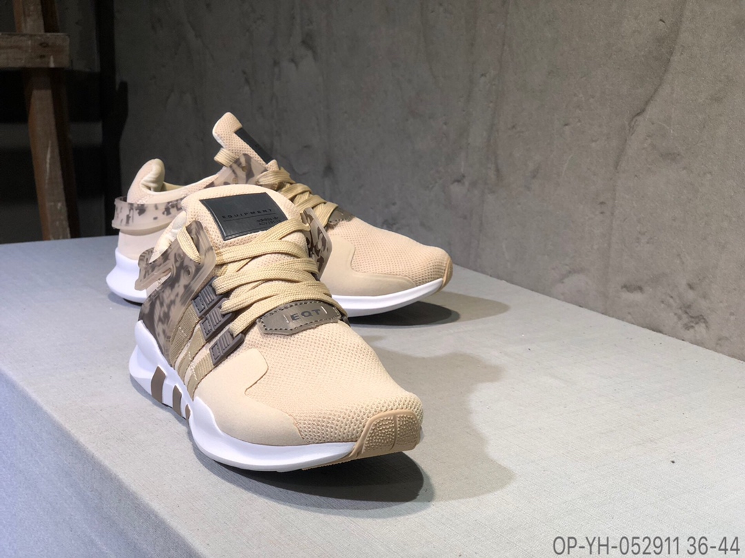 100福利特价  Adidas EQT系列 针织面跑鞋