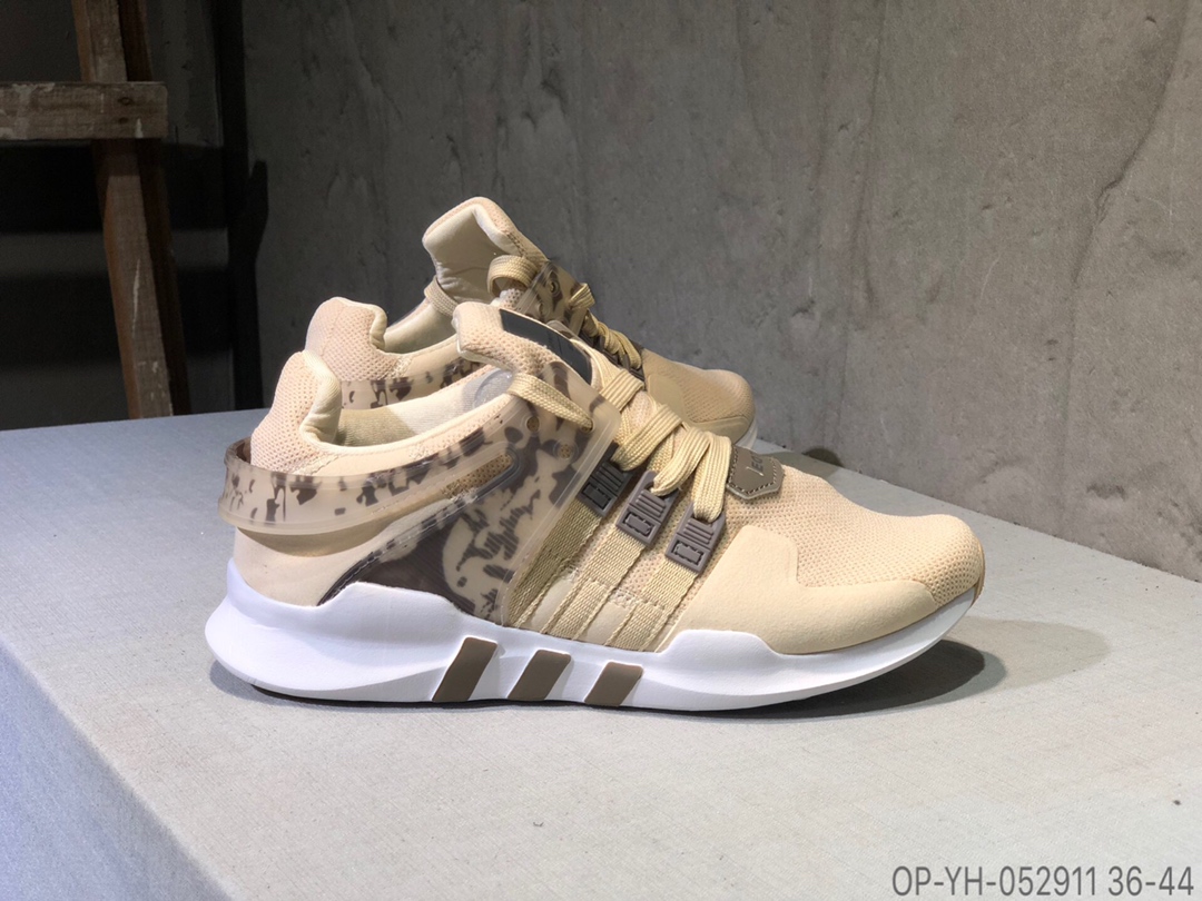 100福利特价  Adidas EQT系列 针织面跑鞋