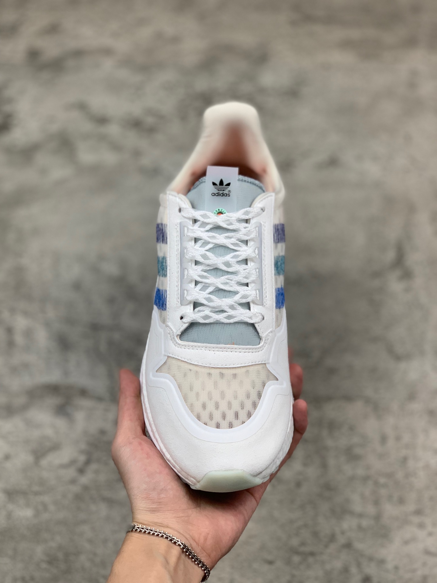 210女鞋还没出Commonwealth x Adidas ZX500 RM Boost  DB3510
