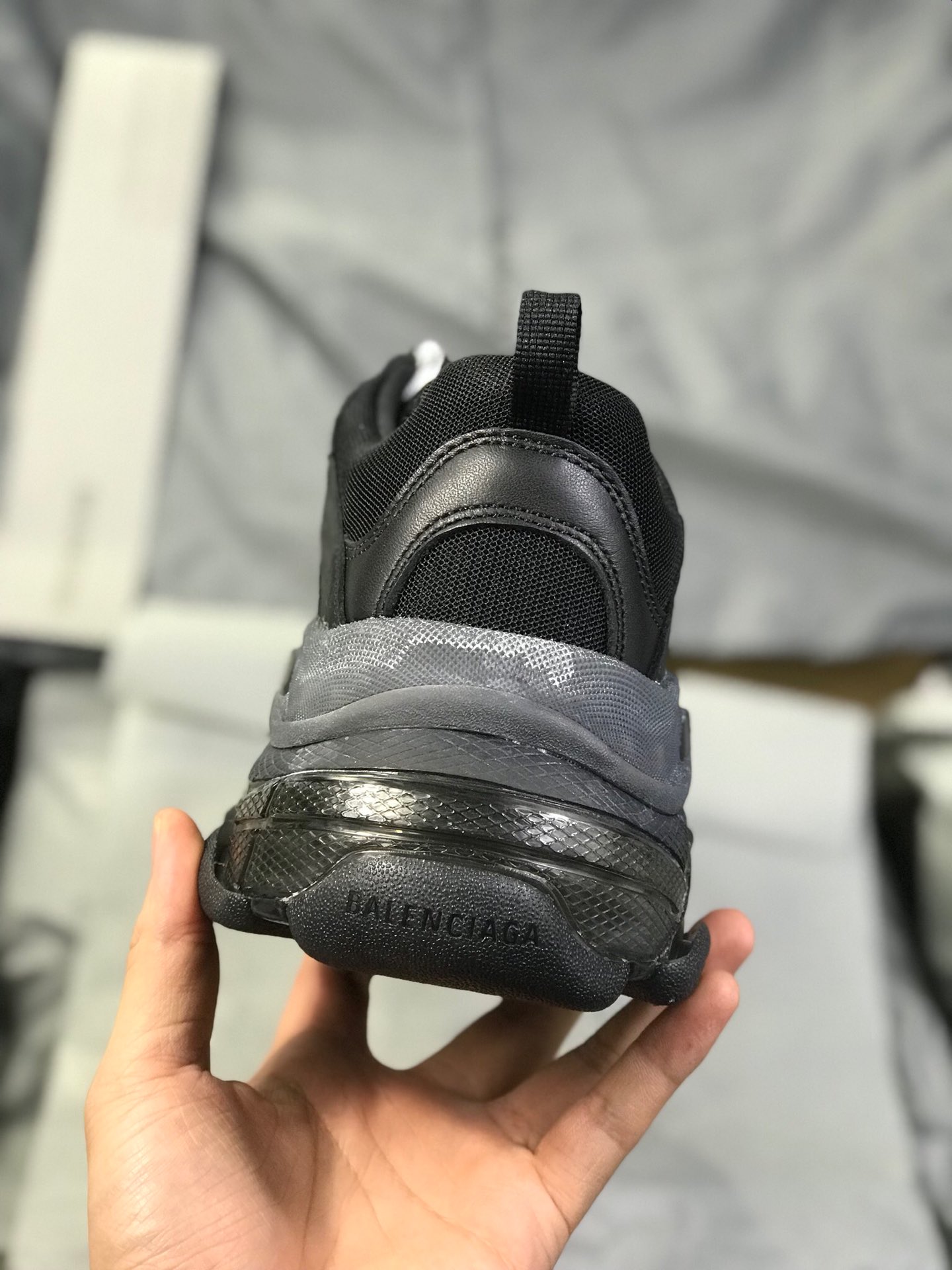540Balenciaga 巴黎世家 Triple S 3.0 三代复古休闲跑鞋 全组合氮气水晶大底