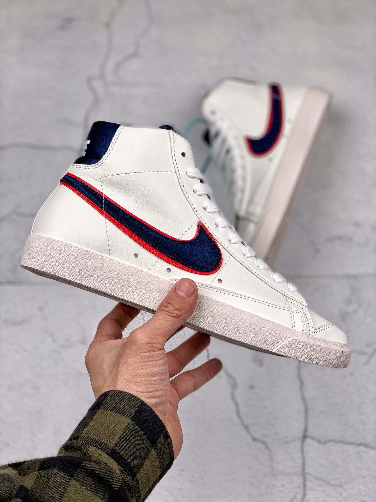 160  耐克Nike Blazer Mid Vintage ”City Pride”1977 QS经典开拓者高帮百搭休闲运动板鞋“米白重叠深蓝红钩”CD9318-100