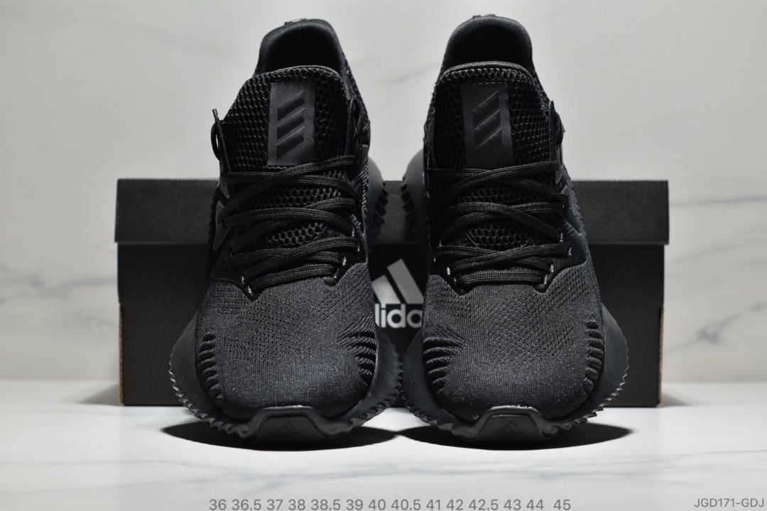 180公司级 阿迪达斯Adidas Alphabounce Beyond 阿尔法小椰子透气缓震跑步鞋 CG5579 哈登上脚
